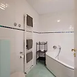 Weinreich, Gaestezimmer & Weinstube