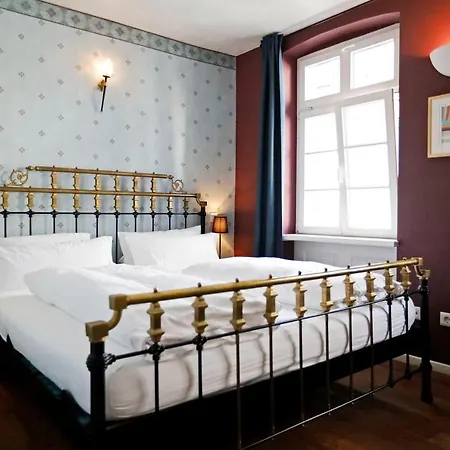 Kro Weinreich, Gaestezimmer & Weinstube