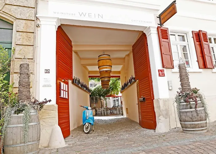 Weinreich, Gaestezimmer & Weinstube Estalagem *