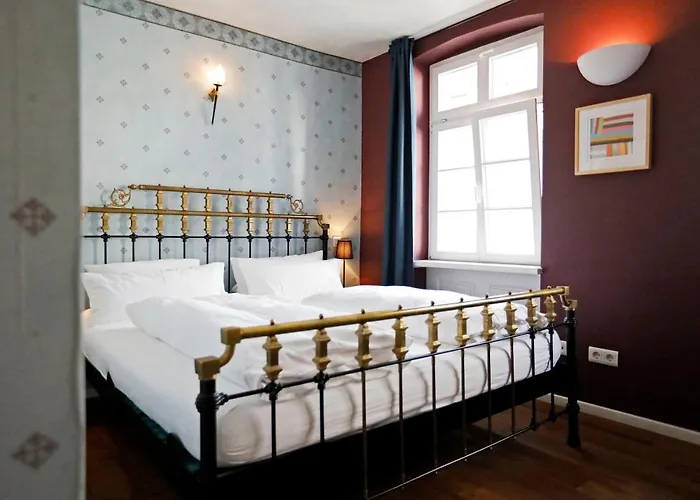 Estalagem Weinreich, Gaestezimmer & Weinstube